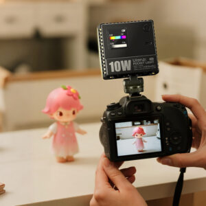 Ulanzi c10rgb pocket power 10w rgb video light ไฟ led rgb หนีบมือถือ ไฟเซลฟี่ ขนาดกะทัดรัด 10w 15
