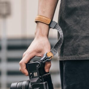 FALCAM Maglink Quick Magnetic Buckle Wrist Strap สายรัดข้อมือกับกล้อง สายคล้องมือ แม่เหล็ก รับน้ำหนักได้ถึง 50kg_3 Falcam maglink quick magnetic buckle wrist strap สายรัดข้อมือกับกล้อง สายคล้องมือ แม่เหล็ก รับน้ำหนักได้ถึง 50kg 3
